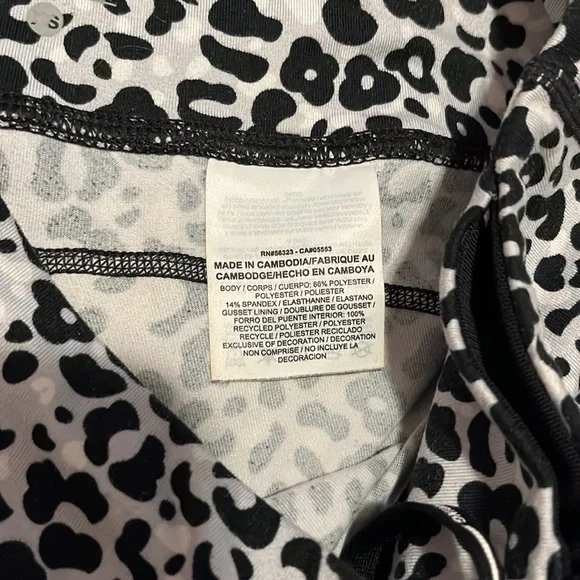 Nike dri-fit leopard print running leggings - Picture 5 of 8